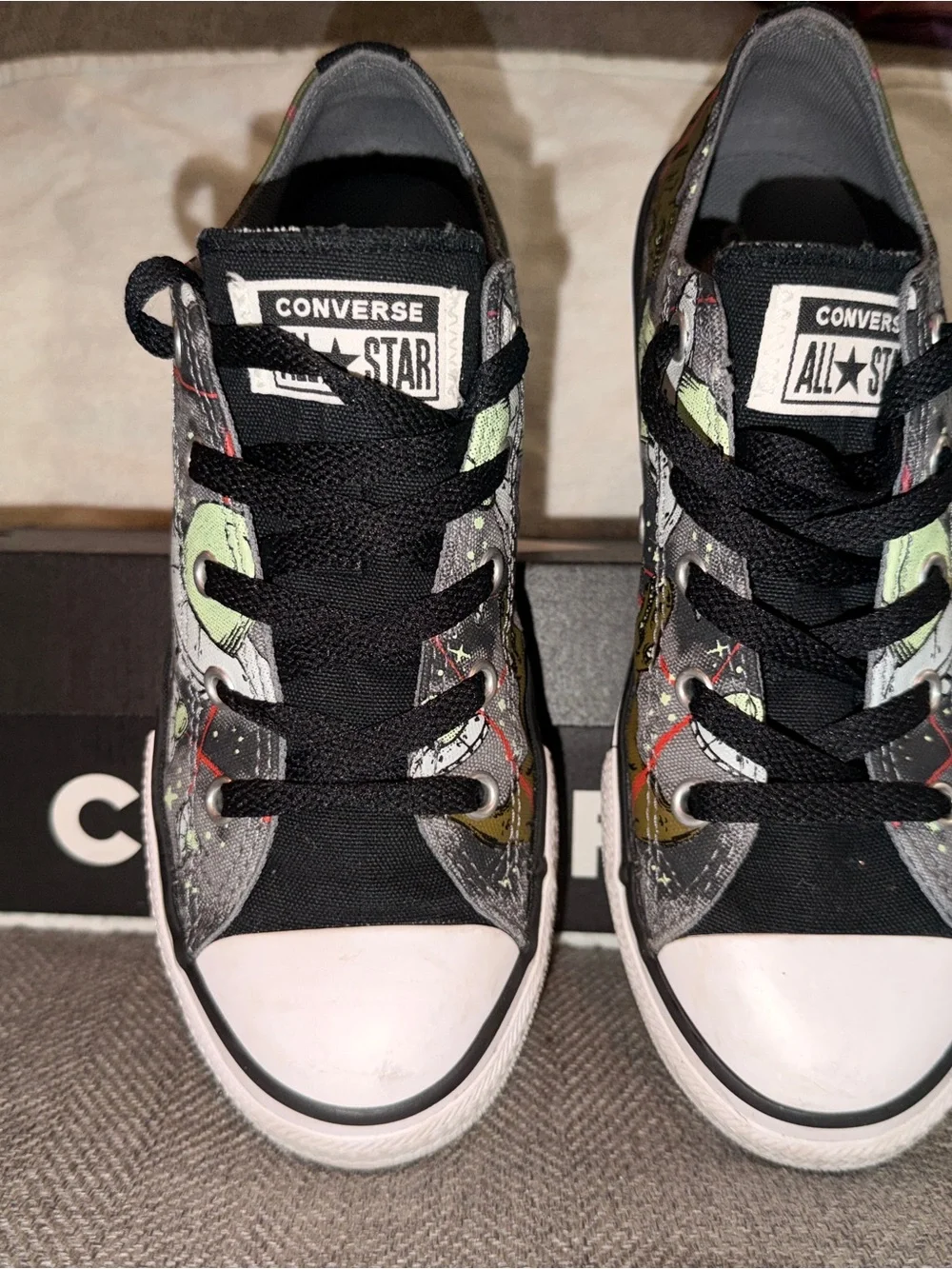 Converse All Star unique dinosaur graphics on the sneakers. Size 3